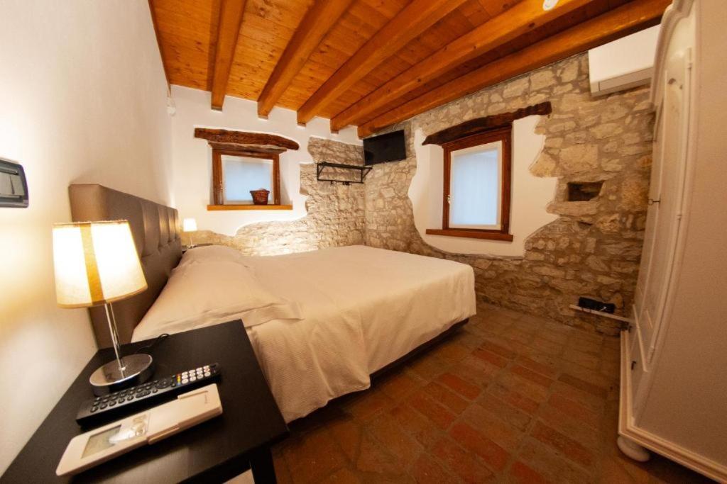 Apartment La Valle Dei Laghi *